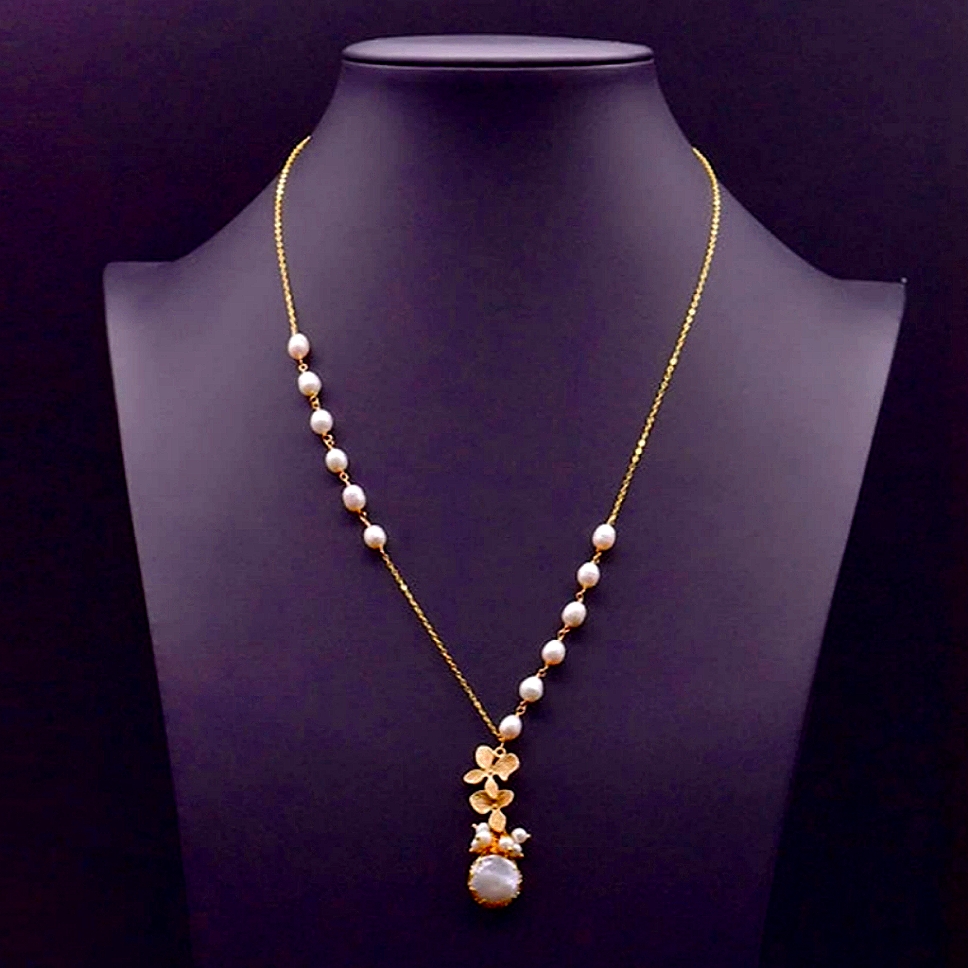 Enchanting 18k Gold 925 Natural Baroque Pearl Floral Necklace 169$